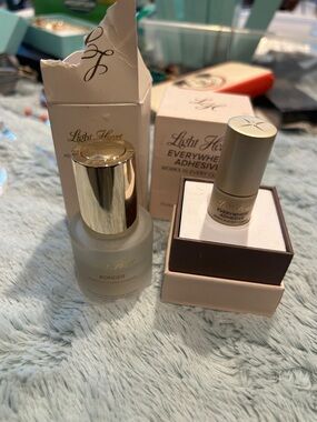 Everywhere Adhesive & Bonder Set in Gold - Women Makeup